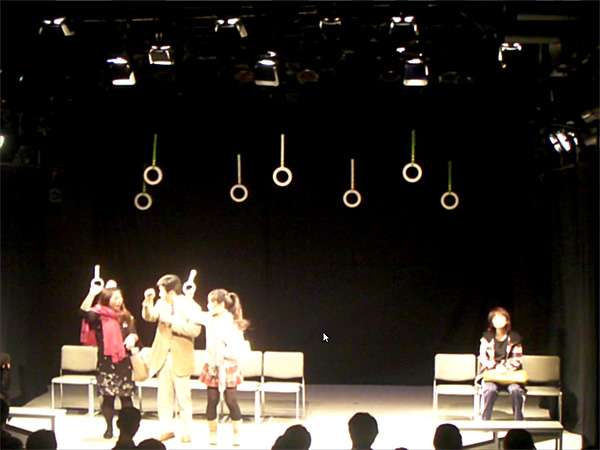 �j�����́A����̂`�a�L���X�g�ł�