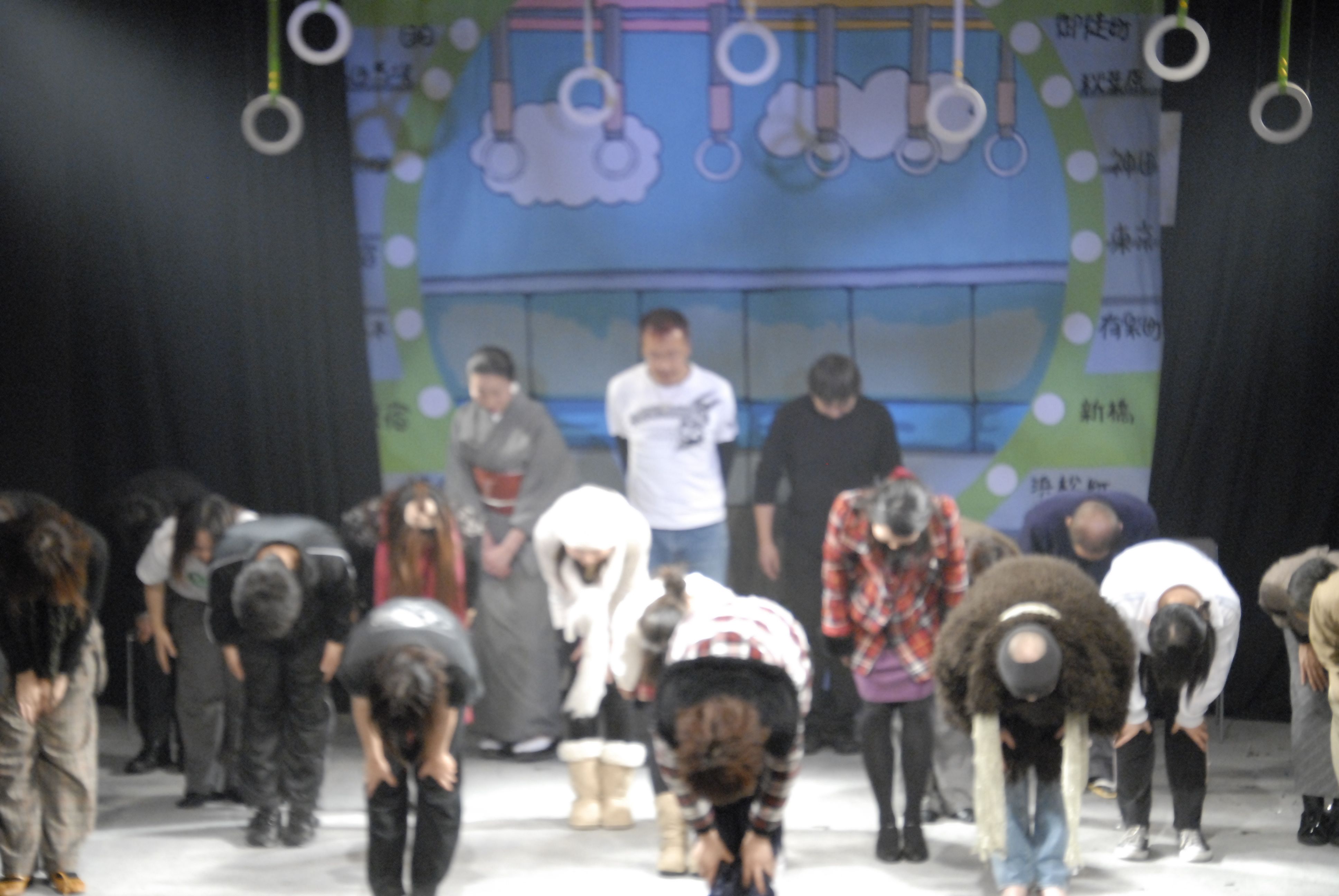 ���������B